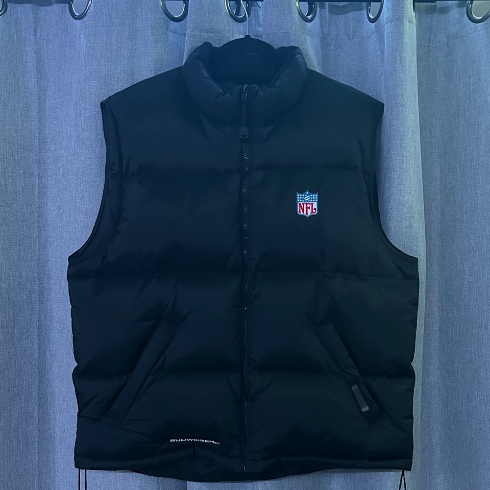 Vintage NFL Budweisers Black Puffer Vest